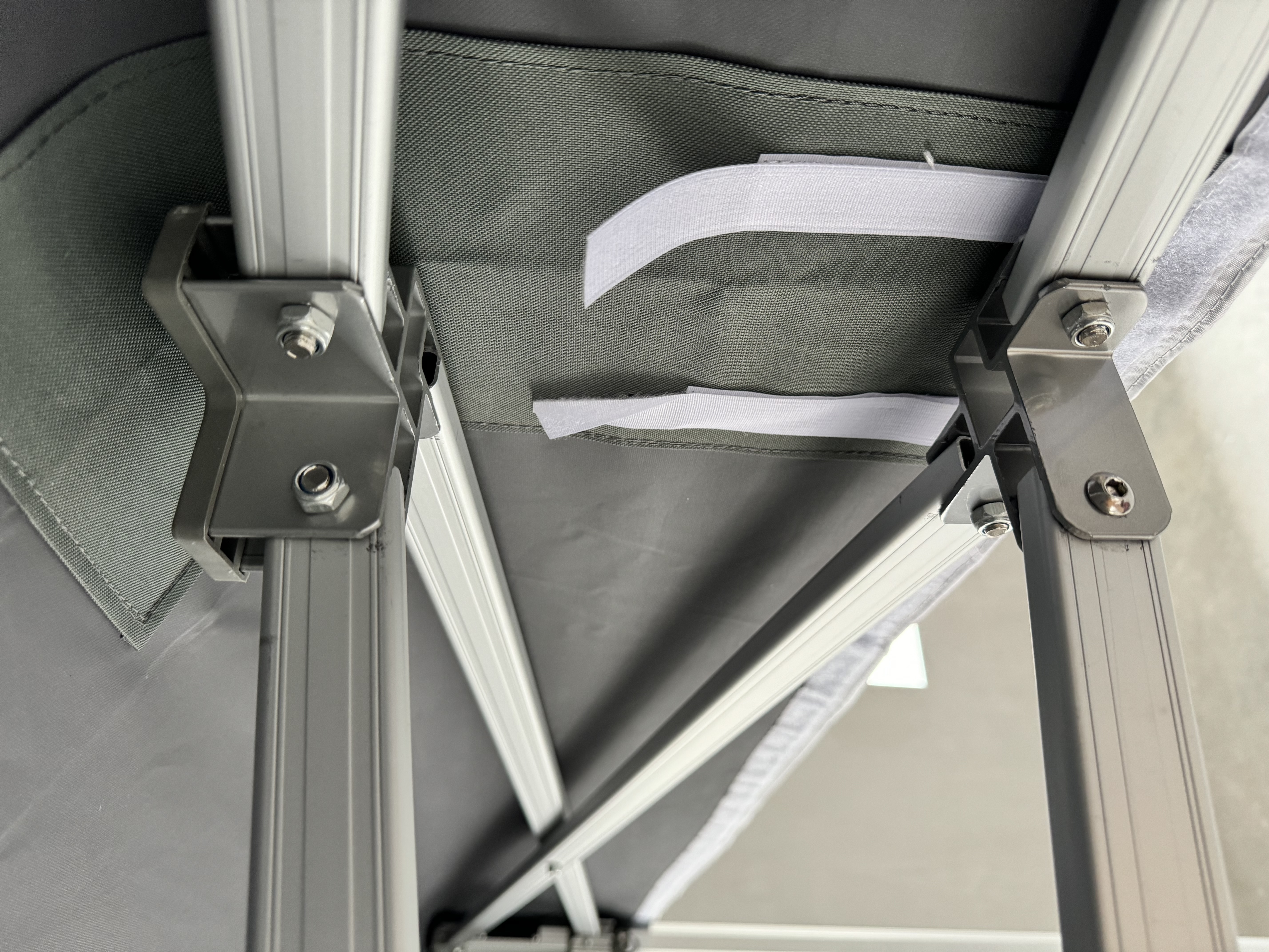 Aluminium 50 Pop-Up Gazebo