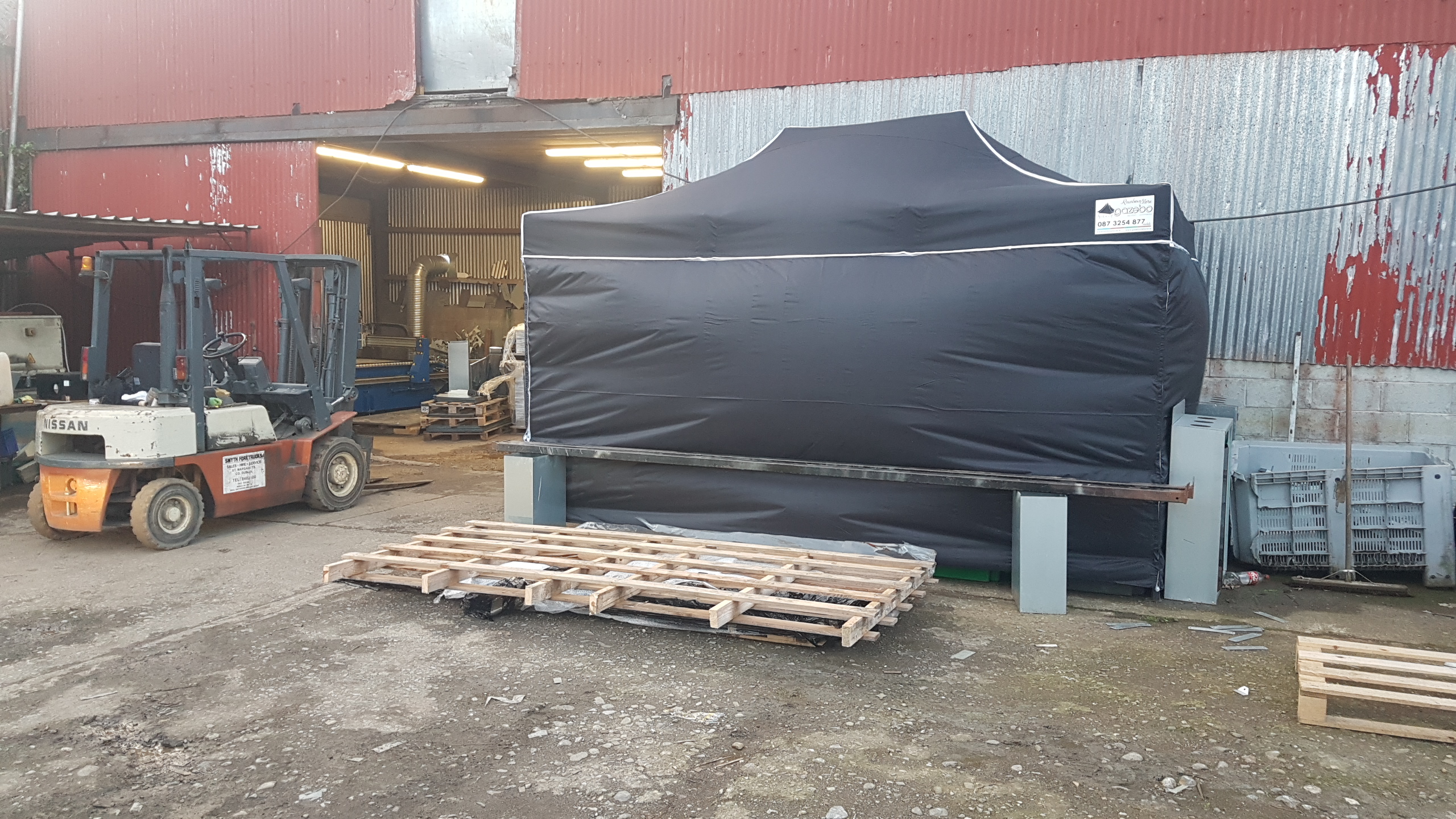 Steel 40 Pop-Up Gazebo 